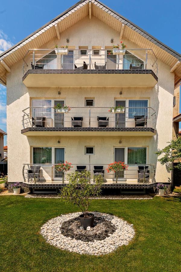 Vila Mosel Două Mai Extérieur photo