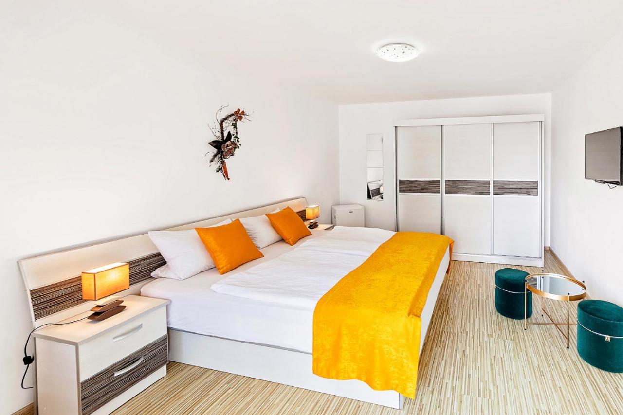 Vila Mosel Două Mai Extérieur photo