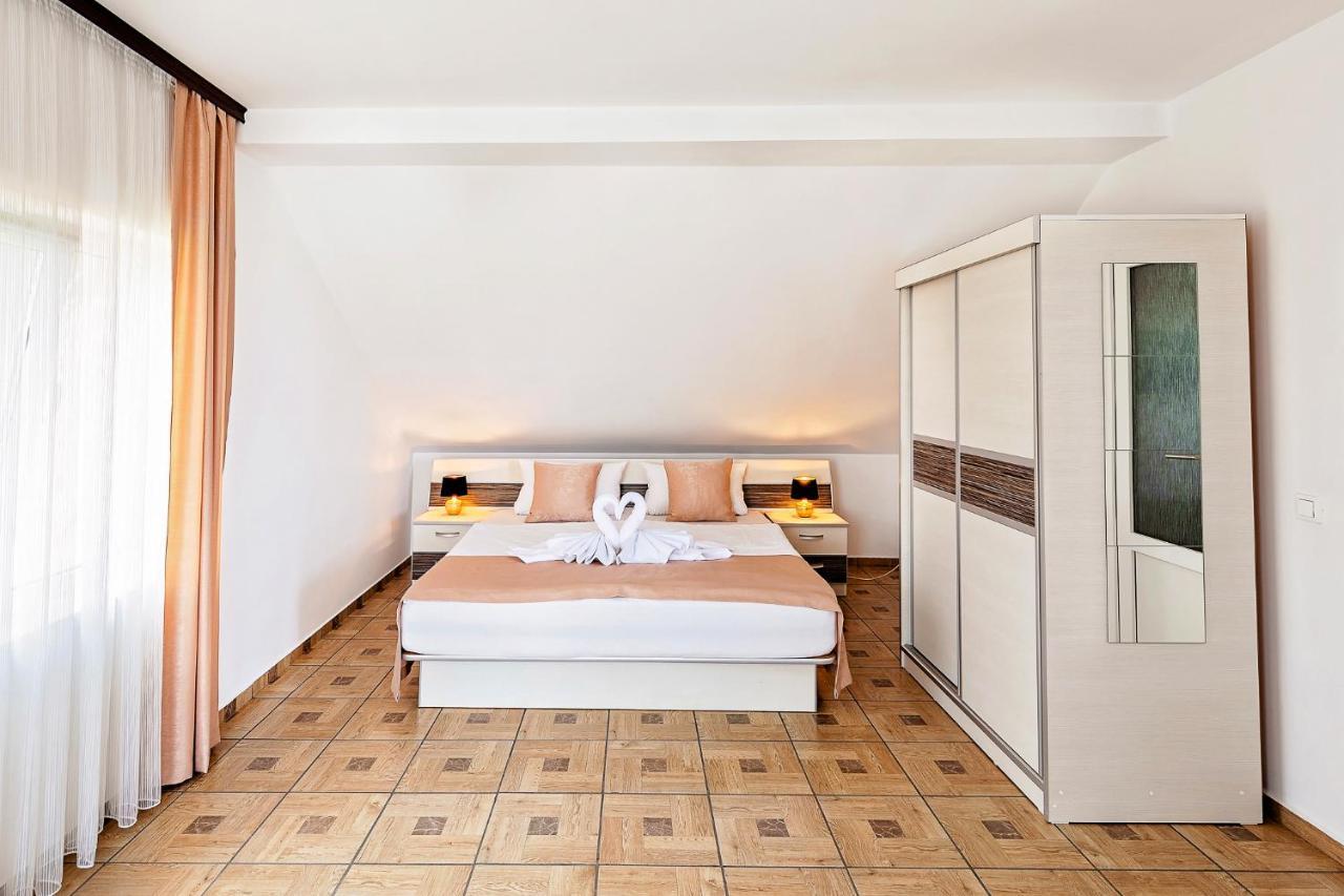 Vila Mosel Două Mai Extérieur photo