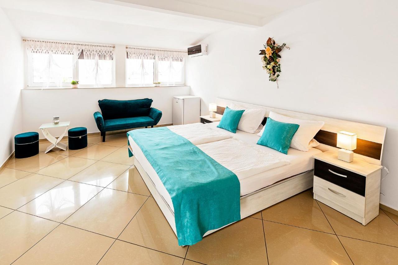 Vila Mosel Două Mai Extérieur photo